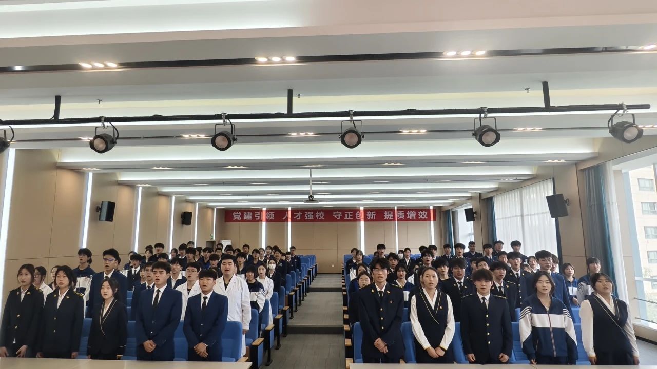 ? 青春心向黨 團徽耀征程 | 甘肅北方技工學校2025年上半年新團員入團儀式圓滿舉行