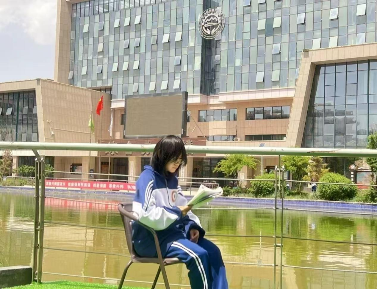 青衿之志 履踐致遠 | 學習之星：侯瑞